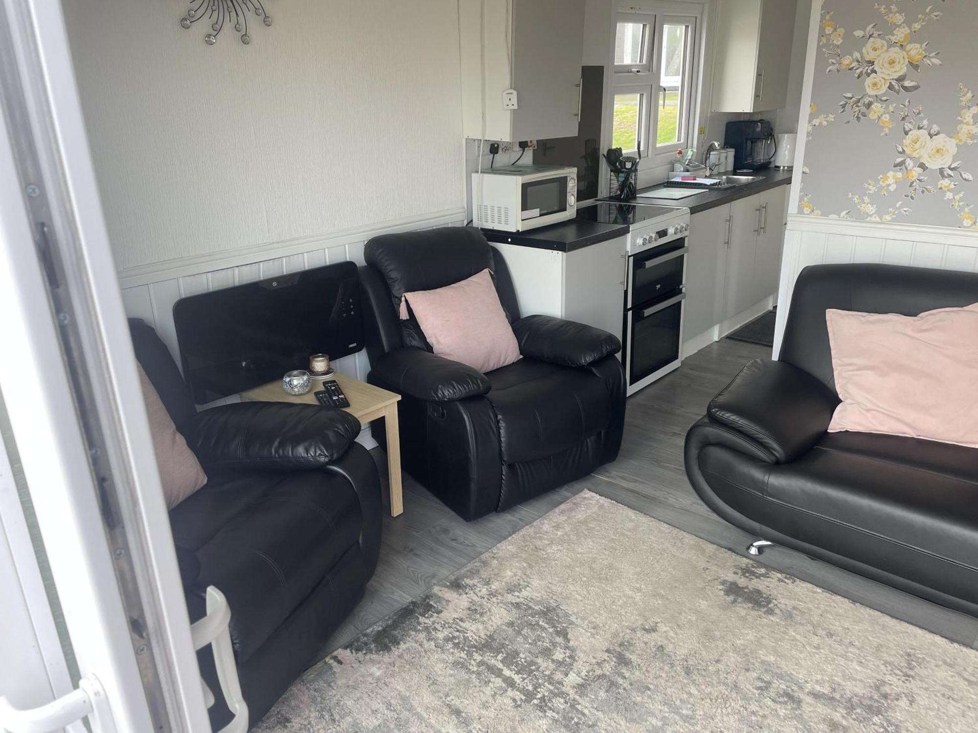 Charming Chalet Nestled In Heart Of Clarach Bay Aberystwyth Luaran gambar
