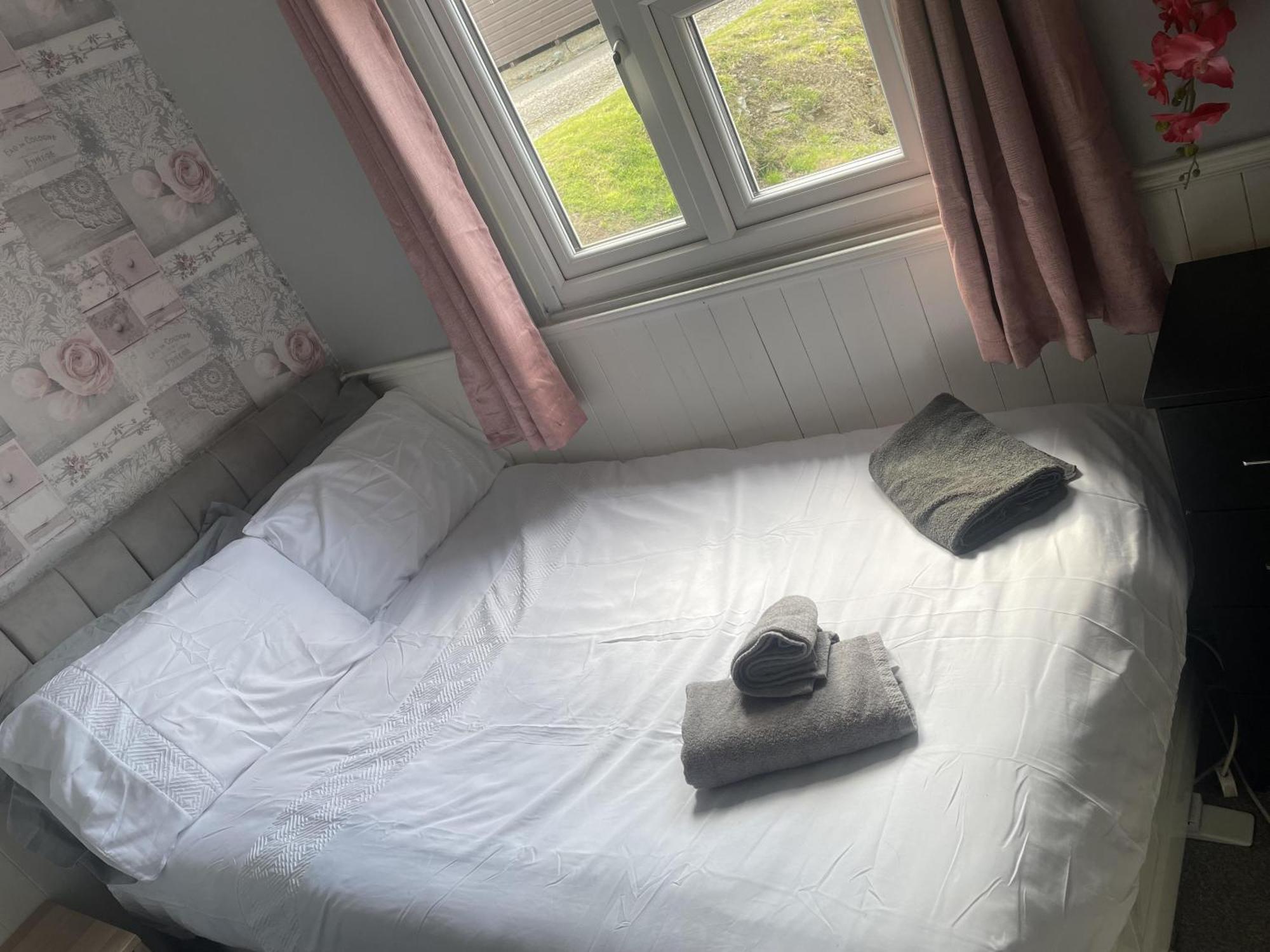 Charming Chalet Nestled In Heart Of Clarach Bay Aberystwyth Luaran gambar